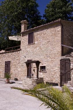 Maison de vacances �/en/au Cupramontana (Ancona)ou appartement ou maison de vacances