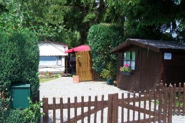 Caravane  �/en/au Chimay (Wallonia)ou appartement ou maison de vacances
