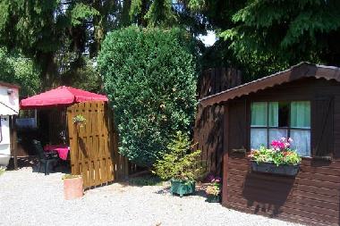 Caravane  �/en/au Chimay (Wallonia)ou appartement ou maison de vacances