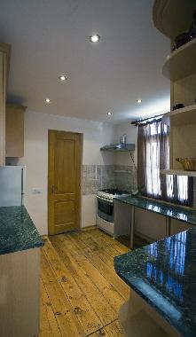 Maison de vacances �/en/au Saguramo (Mts�khet�is Raioni)ou appartement ou maison de vacances