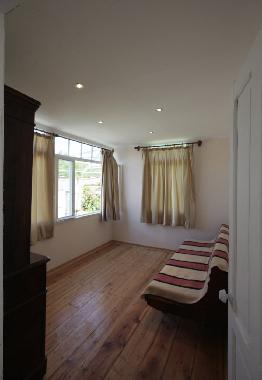 Maison de vacances �/en/au Saguramo (Mts�khet�is Raioni)ou appartement ou maison de vacances