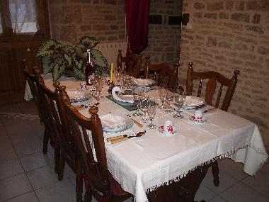 Maison de vacances �/en/au SENNEVOY LE BAS (Yonne)ou appartement ou maison de vacances
