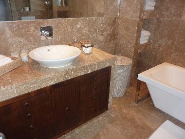 Villa �/en/au Herzliya Pituach (Tel Aviv)ou appartement ou maison de vacances