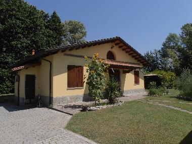 Maison de vacances �/en/au Marina di Massa (Massa-Carrara)ou appartement ou maison de vacances