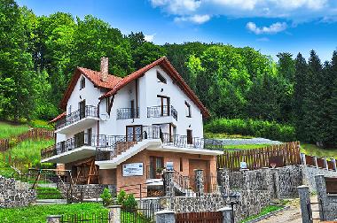 Maison de vacances �/en/au Timisu de Jos (Brasov)ou appartement ou maison de vacances