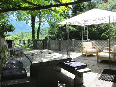 Maison de vacances �/en/au Frasco (Locarno)ou appartement ou maison de vacances