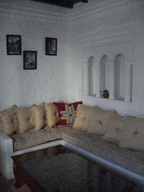 Chambre avec petit d�jeuner �/en/au Houmt Souk DJERBA (Madanin)ou appartement ou maison de vacances