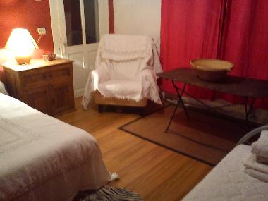 chambre sur court et acc�s ind�pendant