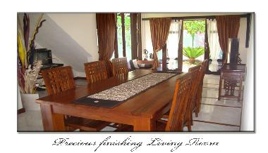 Maison de vacances �/en/au SEMINYAK (Bali)ou appartement ou maison de vacances