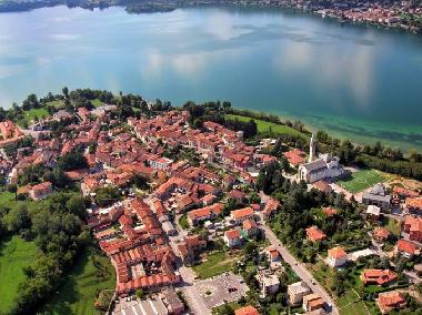 Appartement de vacances �/en/au bosisio parini (Lecco)ou appartement ou maison de vacances