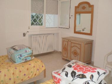 Chambre avec petit d�jeuner �/en/au  (Tunis)ou appartement ou maison de vacances