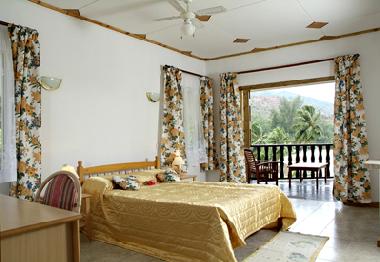 Villa �/en/au Praslin (Baie Sainte Anne)ou appartement ou maison de vacances