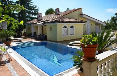 Villa �/en/au Kostrena (Primorsko-Goranska)ou appartement ou maison de vacances