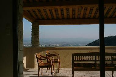 Maison de vacances �/en/au Le Barroux (Vaucluse)ou appartement ou maison de vacances