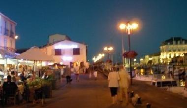 Maison de vacances �/en/au Marseillan (H�rault)ou appartement ou maison de vacances