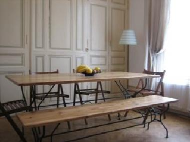 La salle � manger / The dining room