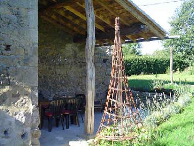 Maison de vacances �/en/au Busserolles (Dordogne)ou appartement ou maison de vacances