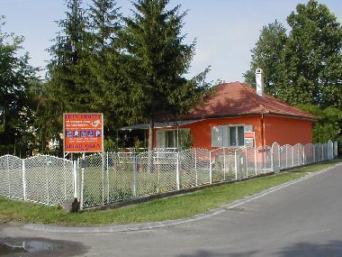 Riverain Villa Loreley in Balatonlelle