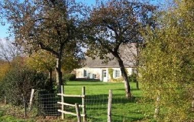 Maison de vacances /en/au Orgnac-sur-Vzre (Corrze)ou appartement ou maison de vacances