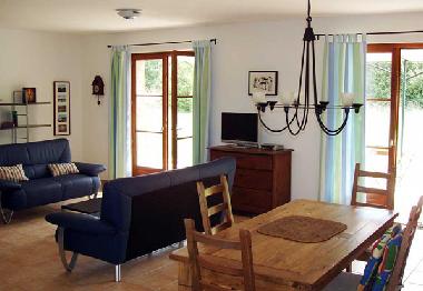 Maison de vacances �/en/au Labastide-de-Virac (Ard�che)ou appartement ou maison de vacances