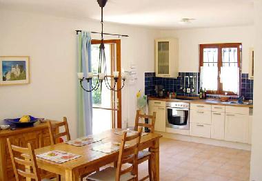 Maison de vacances �/en/au Labastide-de-Virac (Ard�che)ou appartement ou maison de vacances