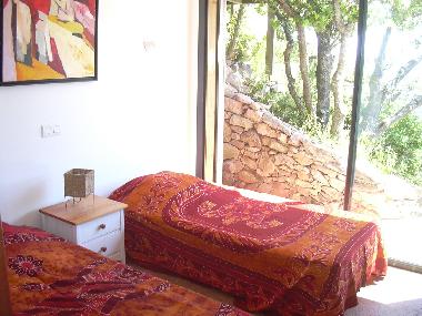 CHAMBRE 2 LITS SIMPLES