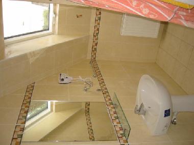 Maison de vacances �/en/au Balatonkenese (Veszprem)ou appartement ou maison de vacances