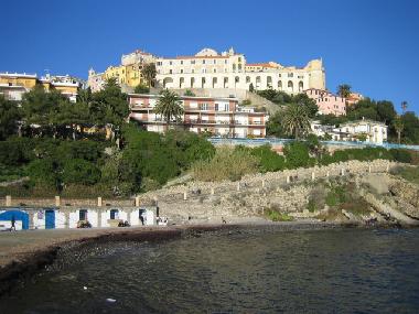 Maison de vacances /en/au Cantalupo, Imperia/Porto Maurizio (Imperia)ou appartement ou maison de vacances