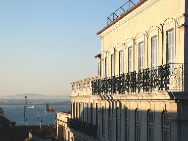 Vue du Tejo de lappartement et Faade