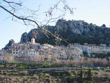 Appartement de vacances �/en/au Sainte Agn�s (Alpes-Maritimes)ou appartement ou maison de vacances