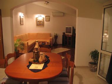 Appartement de vacances /en/au Prigradica (island Korcula) (Dubrovacko-Neretvanska)ou appartement ou maison de vacances