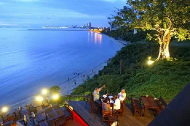 Le restaurant avec la vue marine fantastique � c�t� de la r�side