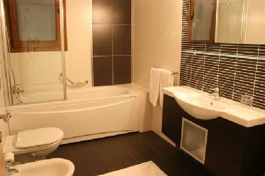 Maison de vacances /en/au LINDOS (Dodekanisos)ou appartement ou maison de vacances