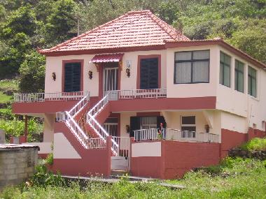 Maison de vacances /en/au Sao .vicente (Madeira)ou appartement ou maison de vacances