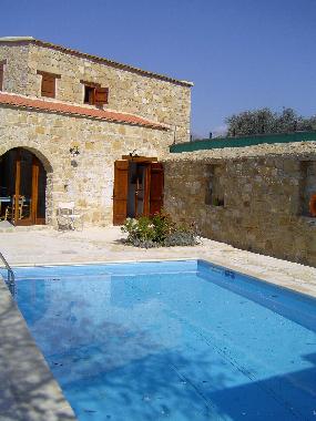 Maison de vacances �/en/au Khirokitia (Larnaca)ou appartement ou maison de vacances