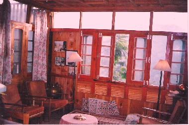 Maison de vacances �/en/au CHAUPAL (Himachal Pradesh)ou appartement ou maison de vacances