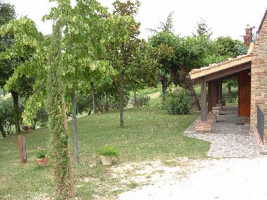 Maison de vacances �/en/au Montecarotto (Ancona)ou appartement ou maison de vacances