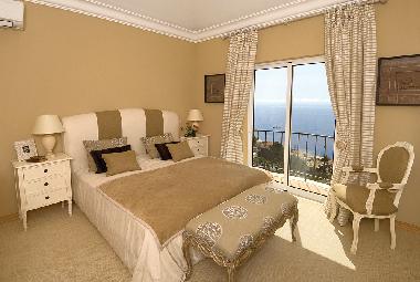 Appartement de vacances /en/au Funchal (Madeira)ou appartement ou maison de vacances