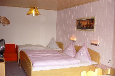 Chambre avec petit djeuner /en/au Bischofsmais/Habischried (Niederbayern)ou appartement ou maison de vacances