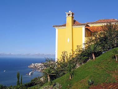 Maison de vacances /en/au funchal (Madeira)ou appartement ou maison de vacances
