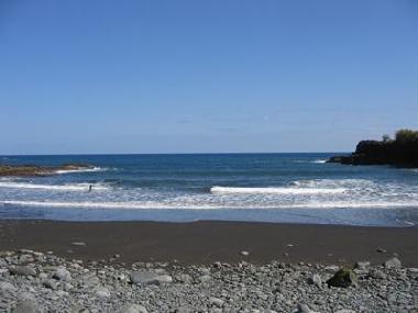 Maison de vacances /en/au Machico (Porto da Cruz) (Madeira)ou appartement ou maison de vacances