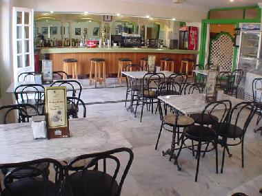 H�tel �/en/au Maro (M�laga)ou appartement ou maison de vacances