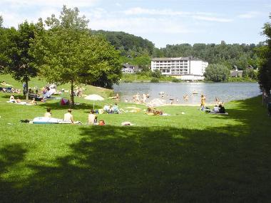 Maison de vacances �/en/au Kirchheim (Kurhessisches Bergland)ou appartement ou maison de vacances