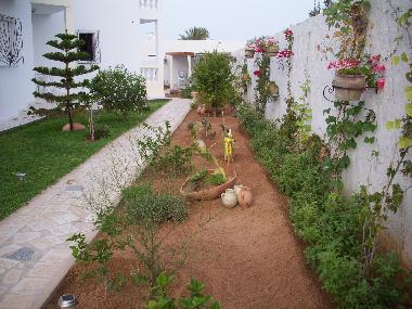 Maison de vacances �/en/au Midoun (Madanin)ou appartement ou maison de vacances