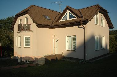 Maison de vacances �/en/au VRANOV (Stredocesky Kraj)ou appartement ou maison de vacances