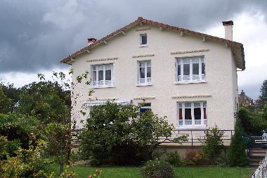 Maison de vacances �/en/au Cussac (Haute-Vienne)ou appartement ou maison de vacances