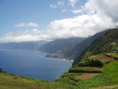 Maison de vacances /en/au calheta (Madeira)ou appartement ou maison de vacances