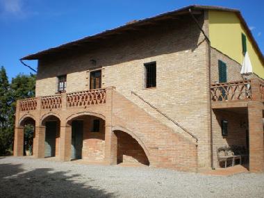Maison de vacances �/en/au Pozzuolo (Perugia)ou appartement ou maison de vacances