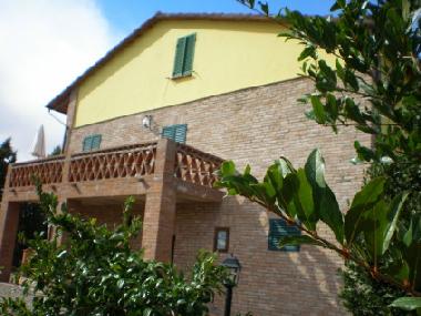Maison de vacances �/en/au Pozzuolo (Perugia)ou appartement ou maison de vacances