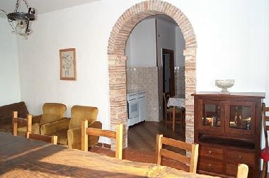 Maison de vacances �/en/au Pozzuolo (Perugia)ou appartement ou maison de vacances